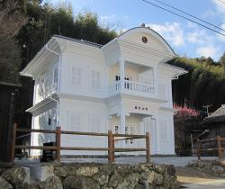 佐川文庫庫舎(旧青山文庫・旧民具館)