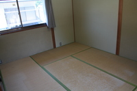 ２F(1)